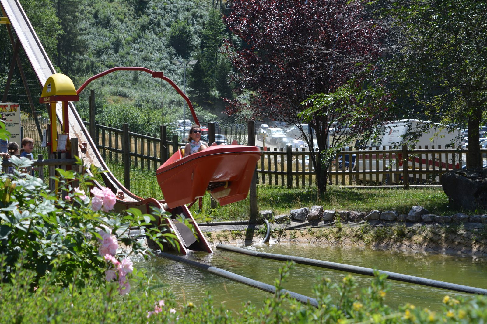 A boat leaves the ramp on the Nautic Jet at Parc d'Attractions Les Planards in Chamonix