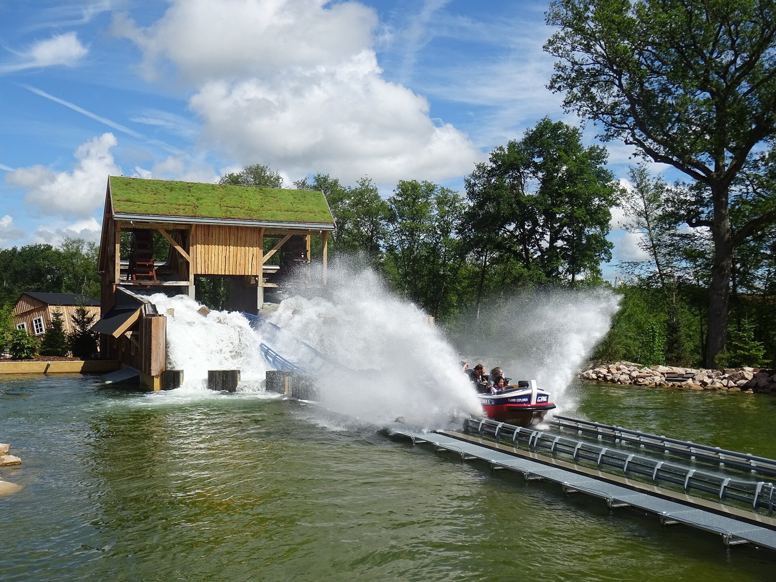 Fjord Explorer at Le Pal