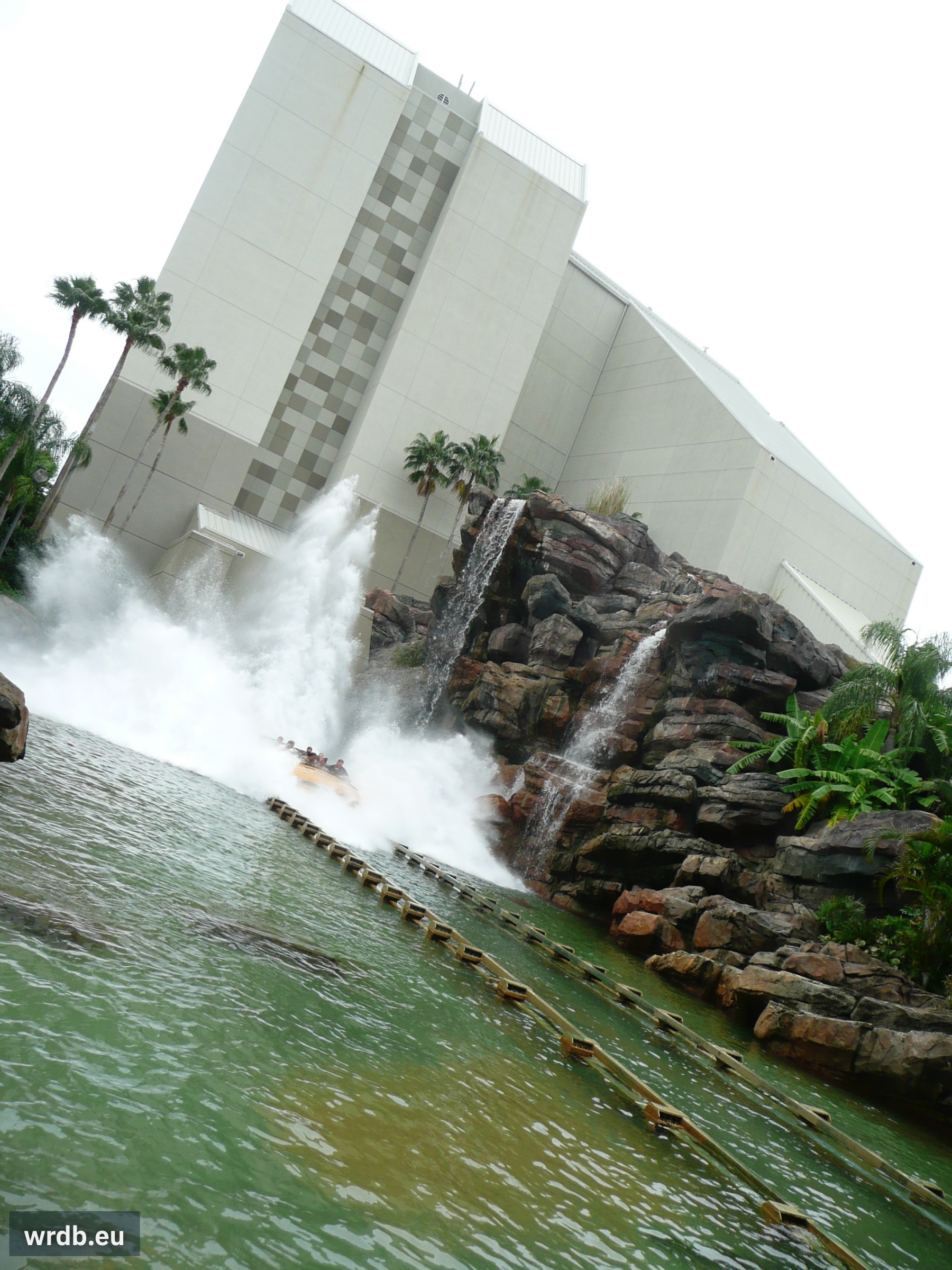 A boat splashes down, 2010