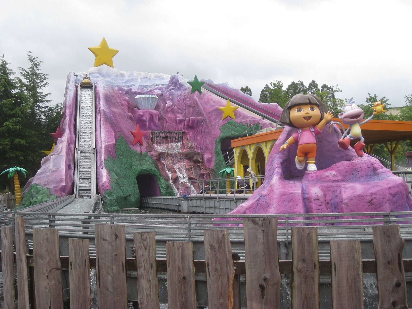 Dora's Big River Adventure at Movie Park