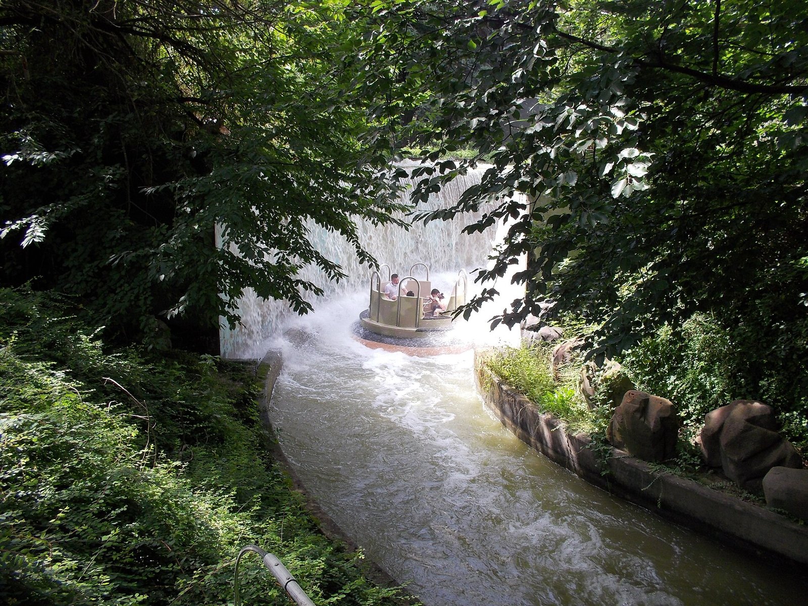 Dino Raft at Walygator Grand Est