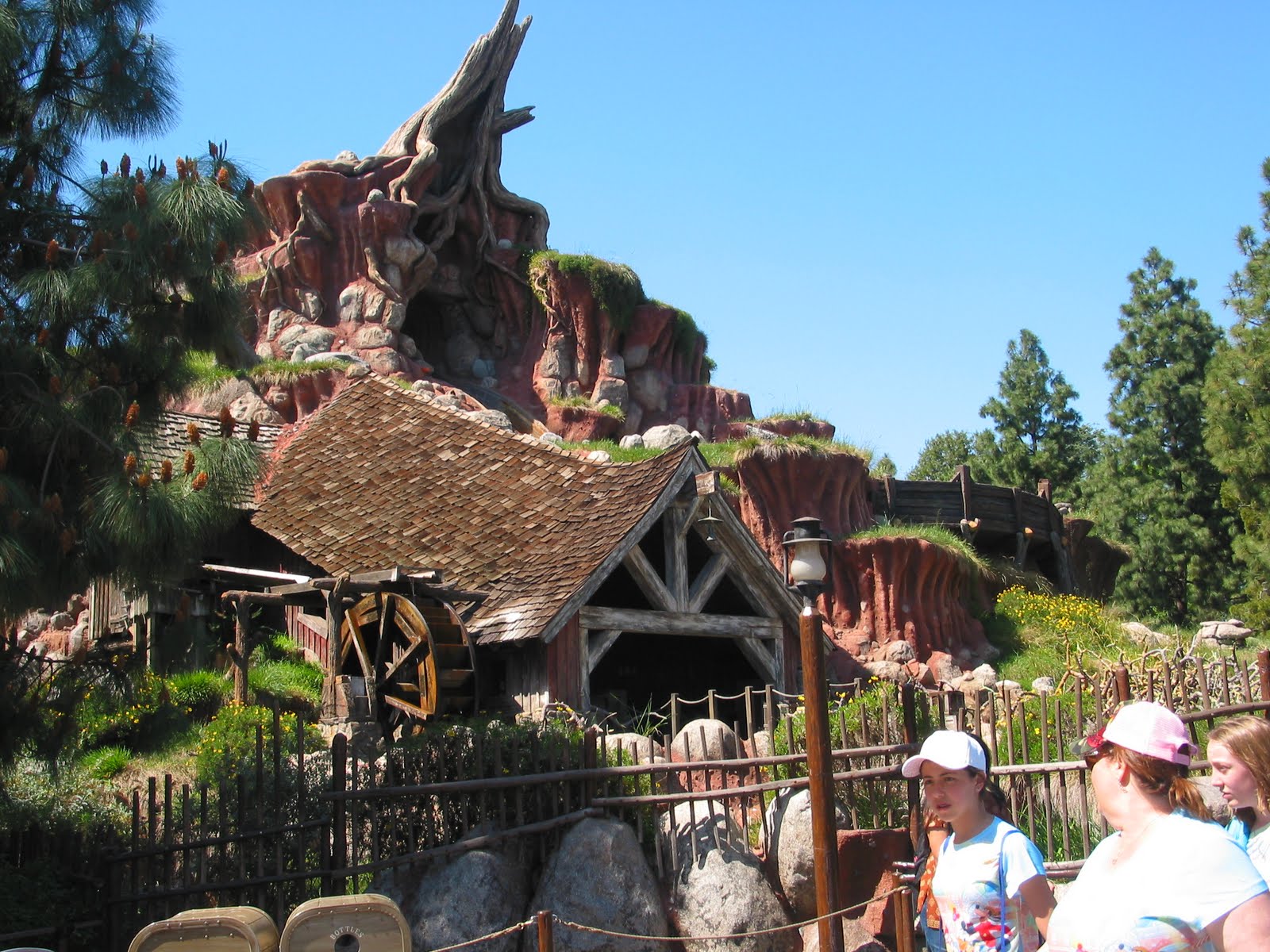 Splash Mountain at Disneyland Park