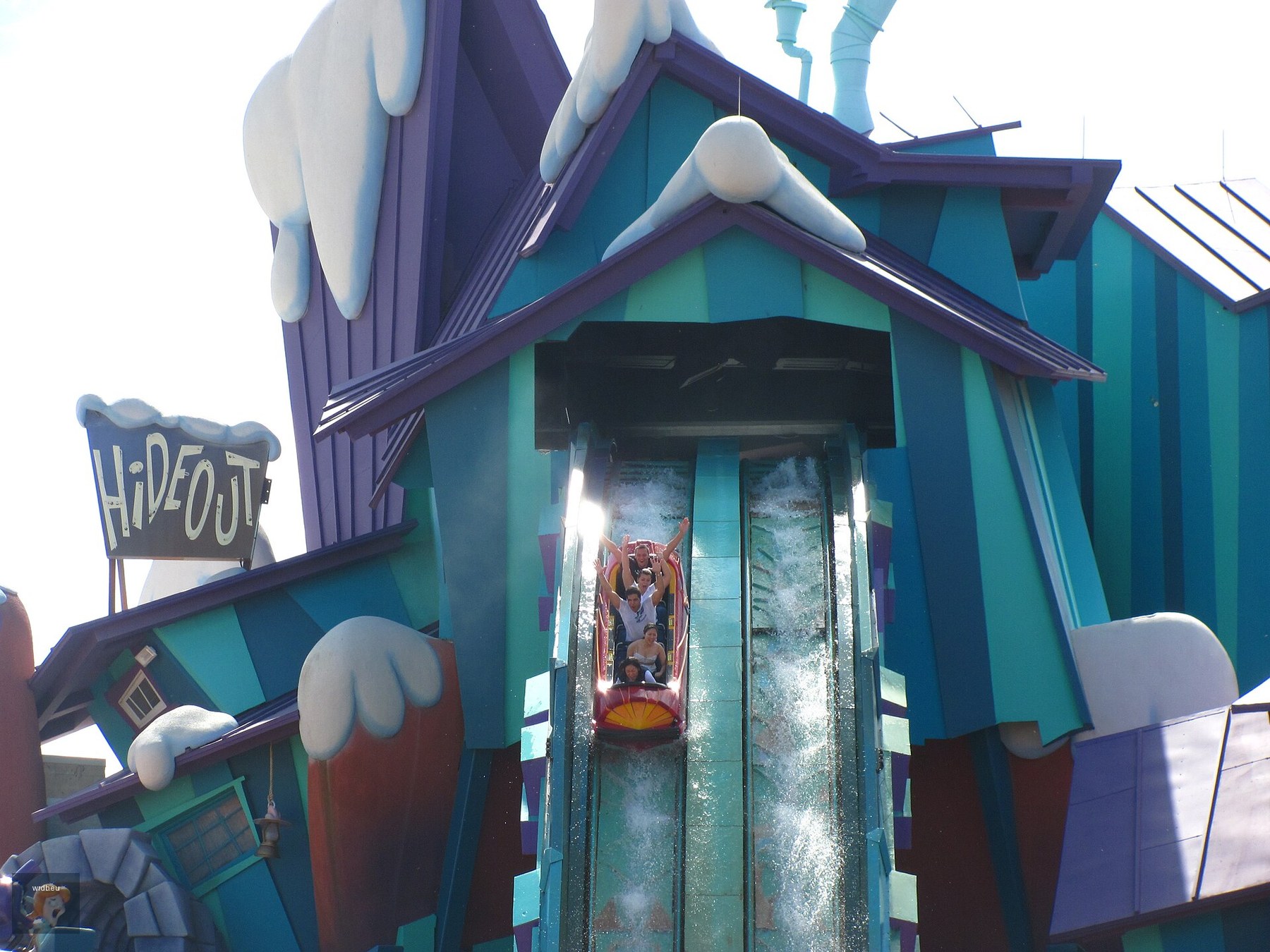 Dudley Do-Right's Ripsaw Falls at Universal Islands of Adventure