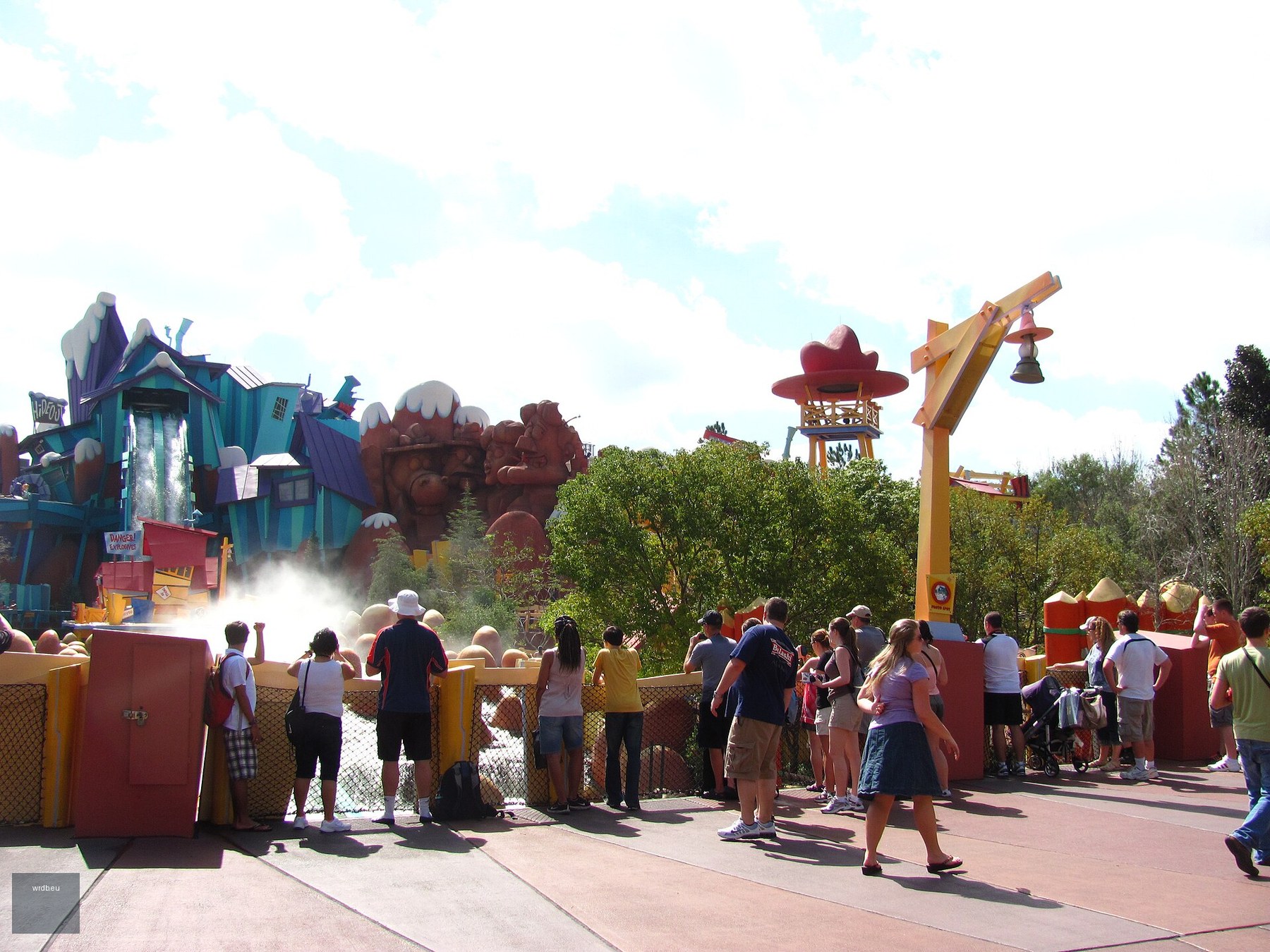 Dudley Do-Right's Ripsaw Falls at Universal Islands of Adventure