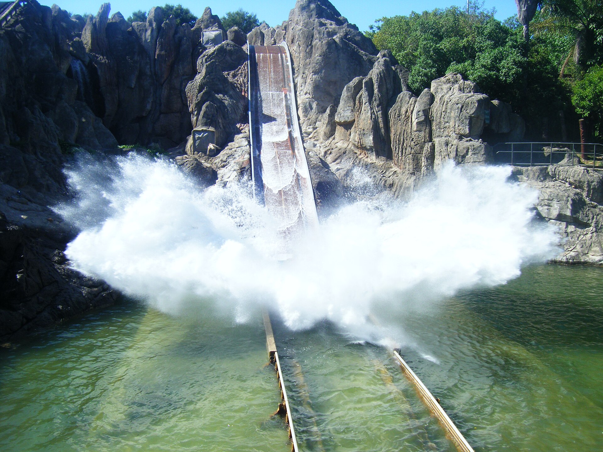 Tutuki Splash at PortAventura