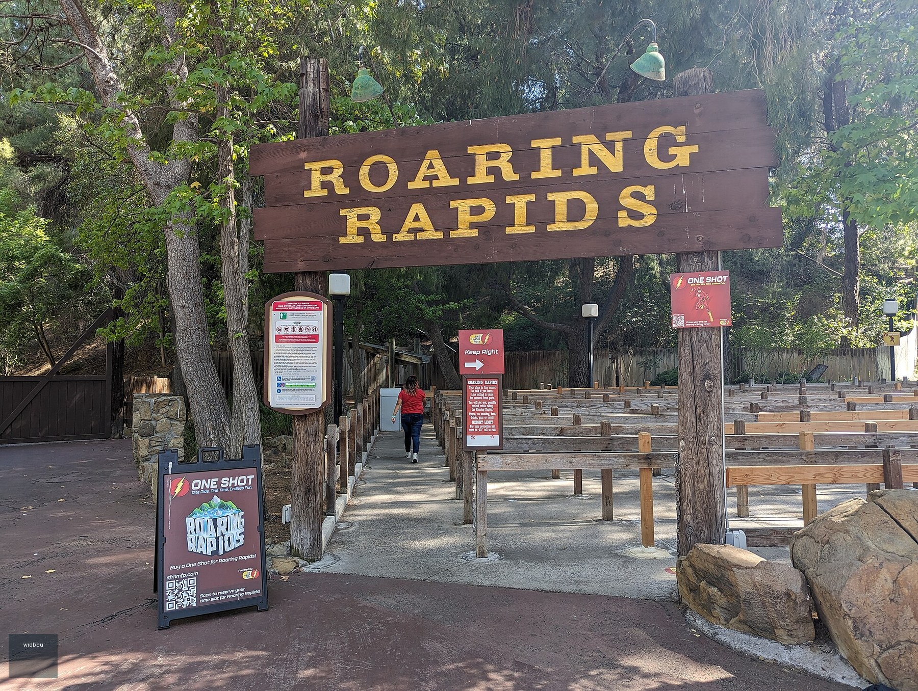 Roaring Rapids at Six Flags Magic Mountain